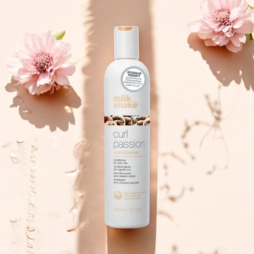 Milk Shake Curl Passion Conditioner - odżywka do włosów kręconych 300 ml