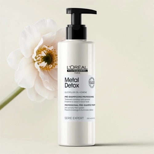 L’Oréal Professionnel Metal Detox - pielęgnacja przed szamponem wzmacniająca włosy 250 ml